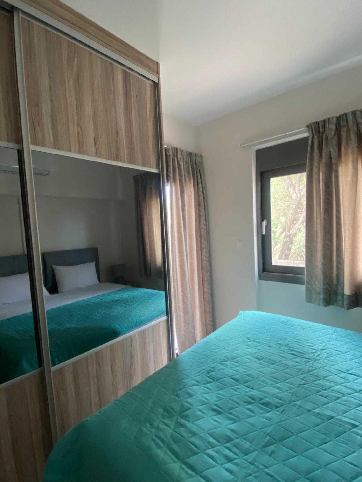 Appartement Οι Ακτινες Του Ηλιου à Agios Spyridon  Extérieur photo
